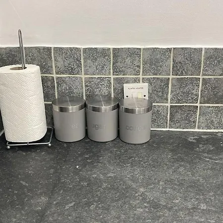 Centre New アパート